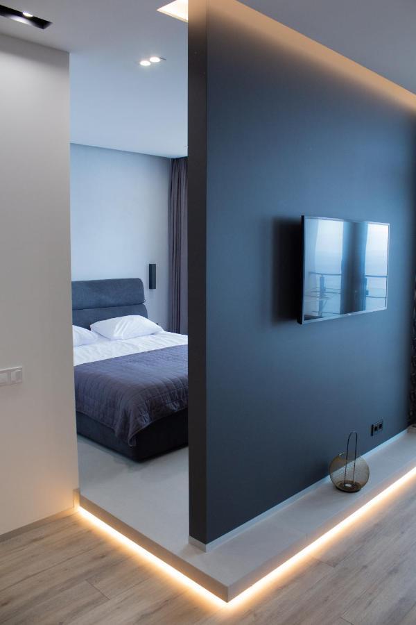 Level 24 - Sea & Sky View Apartment Odesa Exterior foto